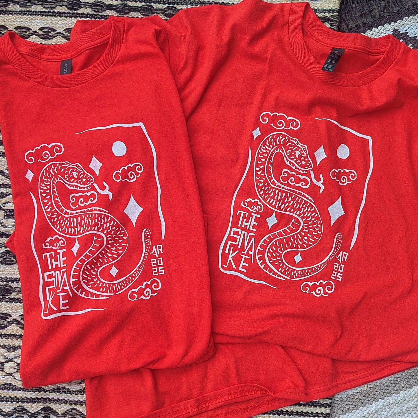 The Snake Tee In Red/White